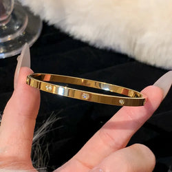 1PC Women's Fashion Stainless Steel Waterproof Luxury Bracelet Jewelry Accessories Suitable for Date, Party, Festival Gifts-S090